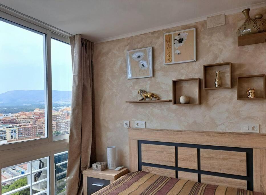 Cozy Studio With Sea View Lejlighed Benidorm Eksteriør billede